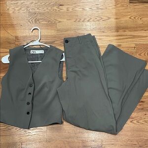 Zara Women's Olive Green Pants & Vest Set USED